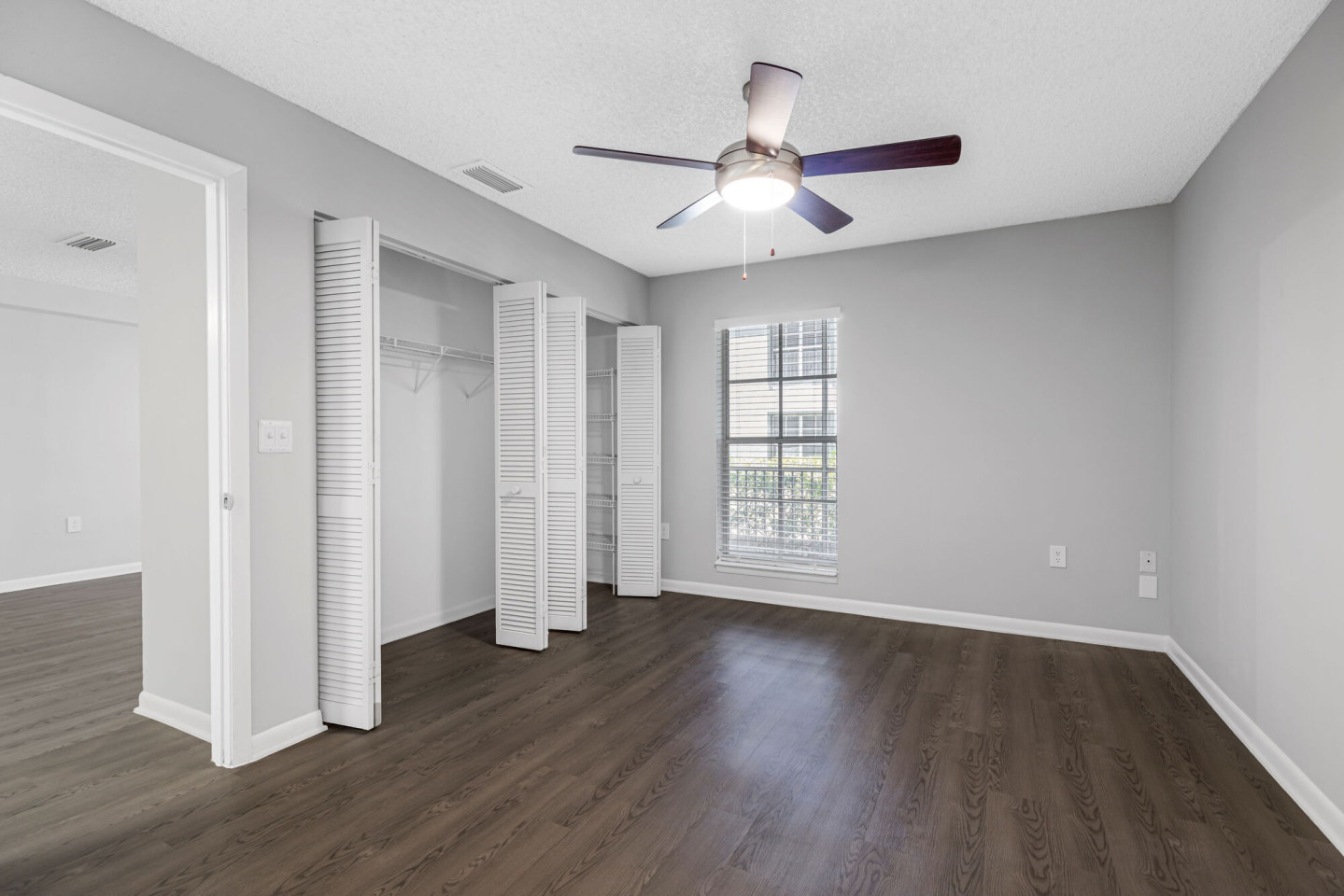 Town Aventura Image 32