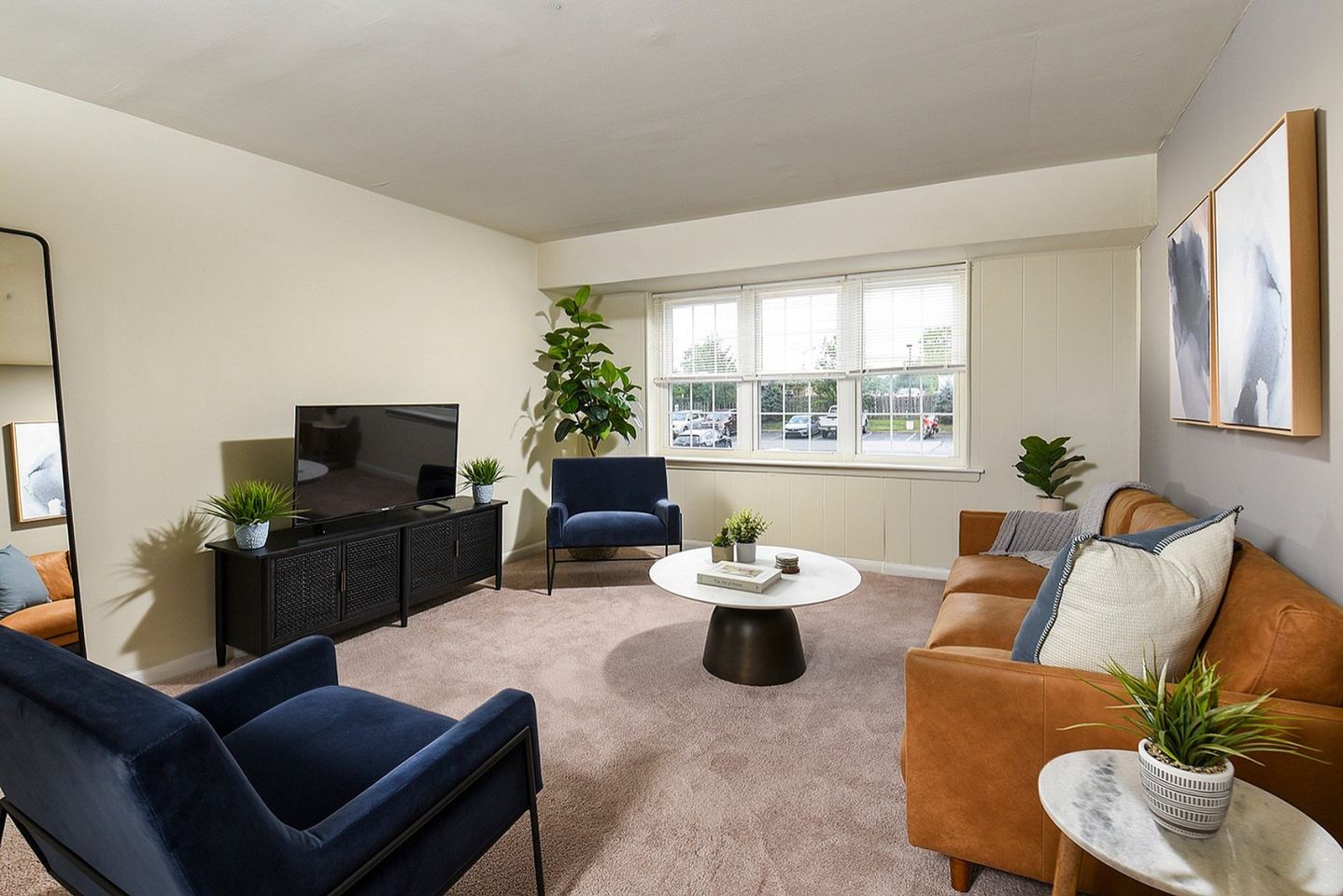 Willowbrook Image 15