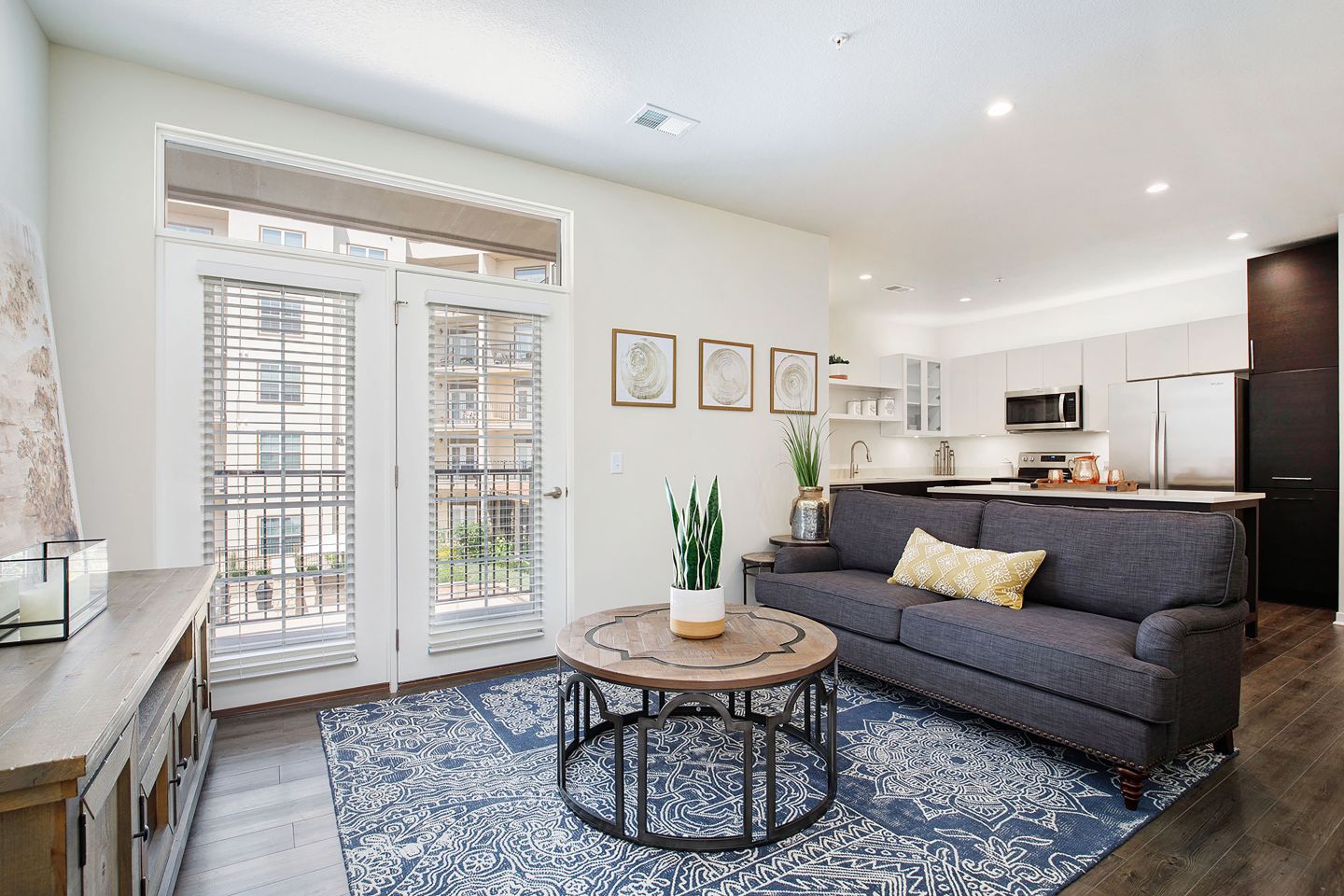 The Locale Apartment Homes Image 8