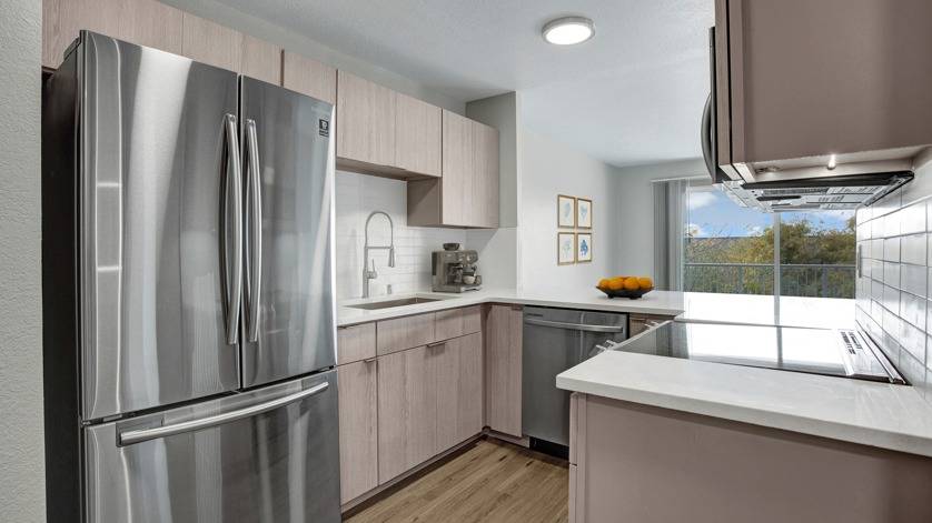 The Carillon Apartment Residences Image 29