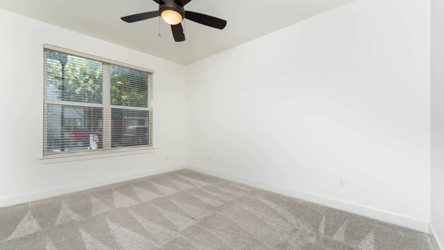 Union at Carrollton Square Apartments Image 32