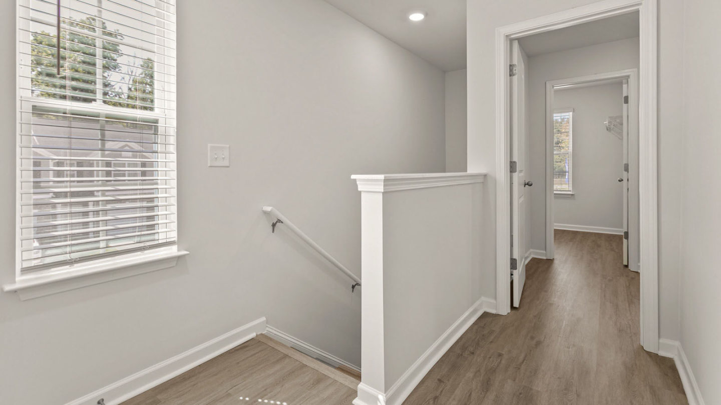 Rosemary Glen Image 33