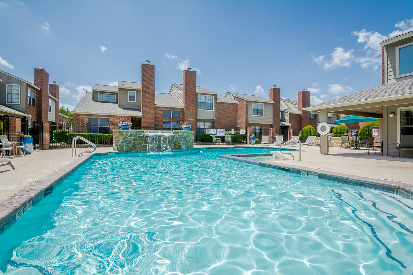 Amberly Village Image 7