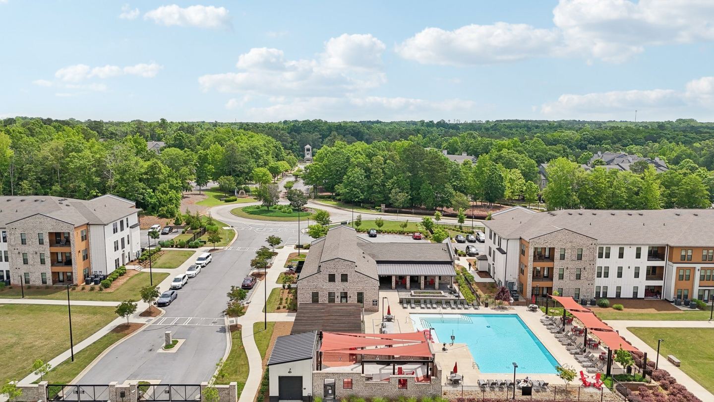 Station 75 Apartments at McDonough Image 2
