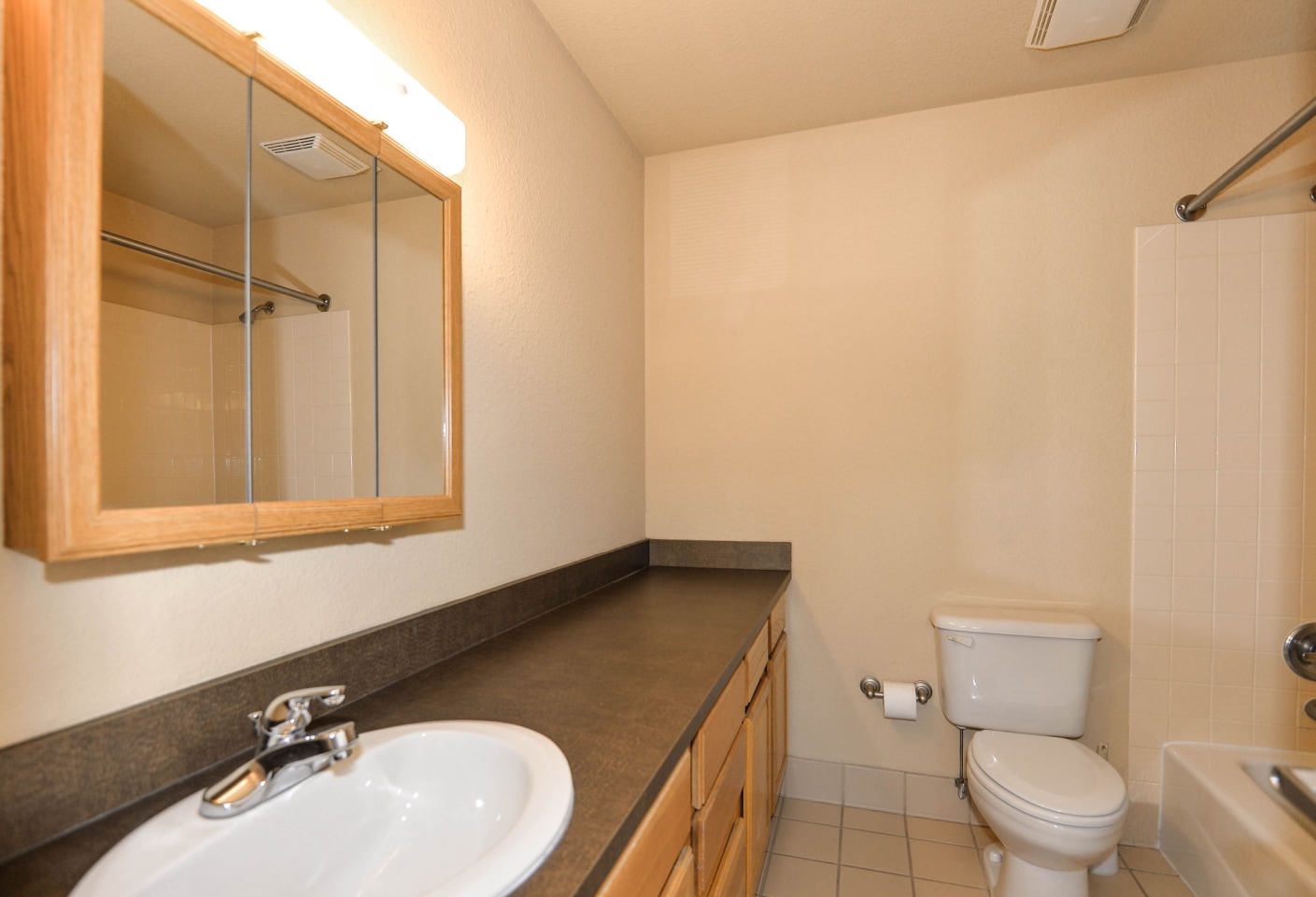 Madison Avenue Apartments Image 8
