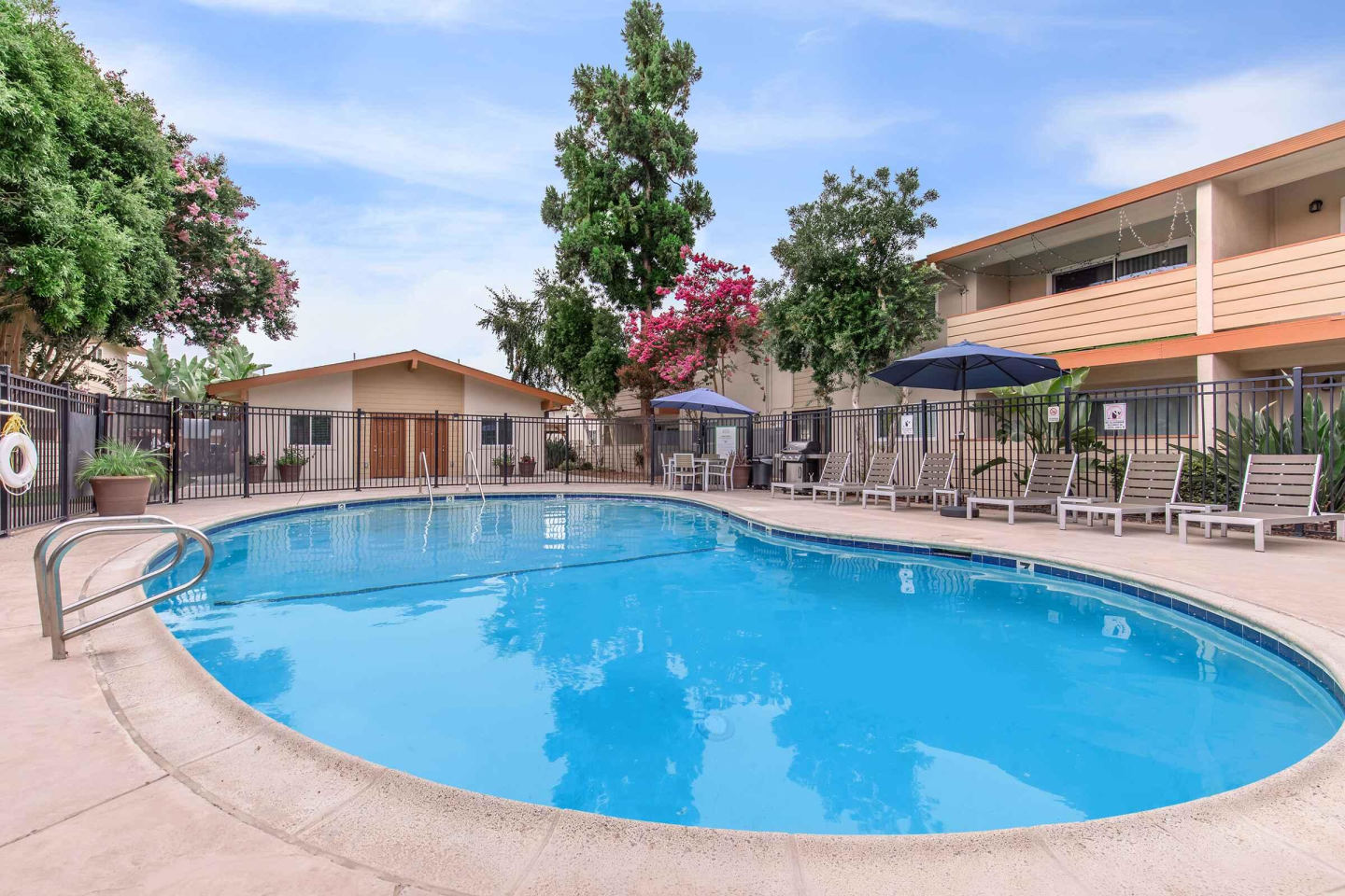 Ladera Woods Image 8