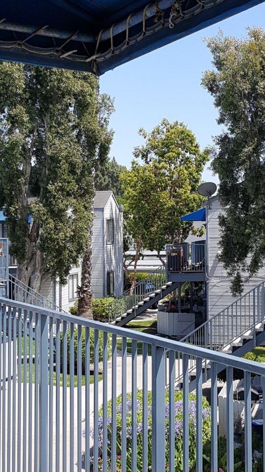 Parkway Village Image 11