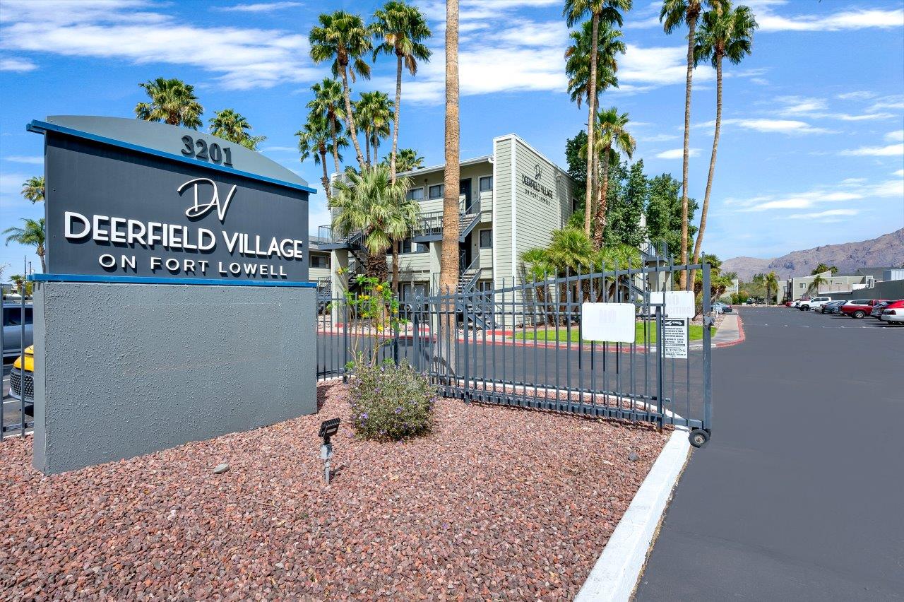 Deerfield Village on Fort Lowell Image 26