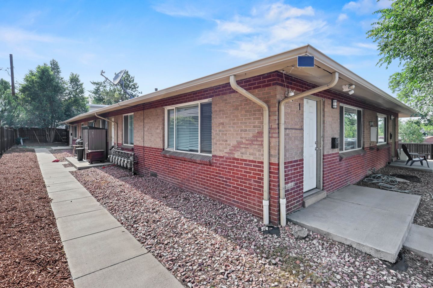 1695 Sheridan Boulevard Image 16