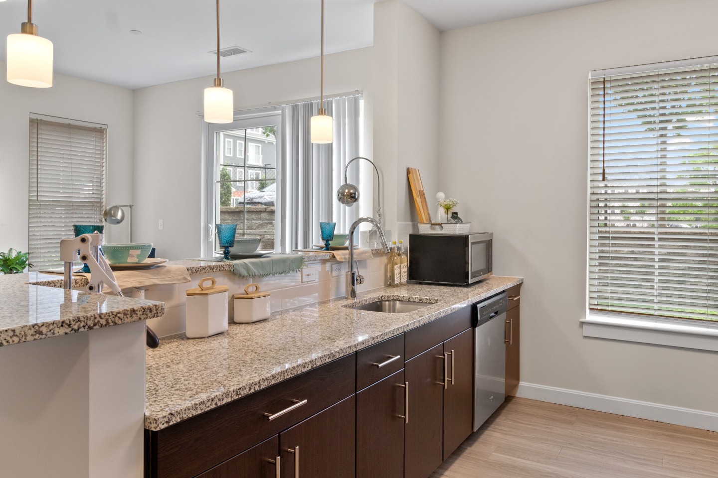 Cirrus Apartments Image 4