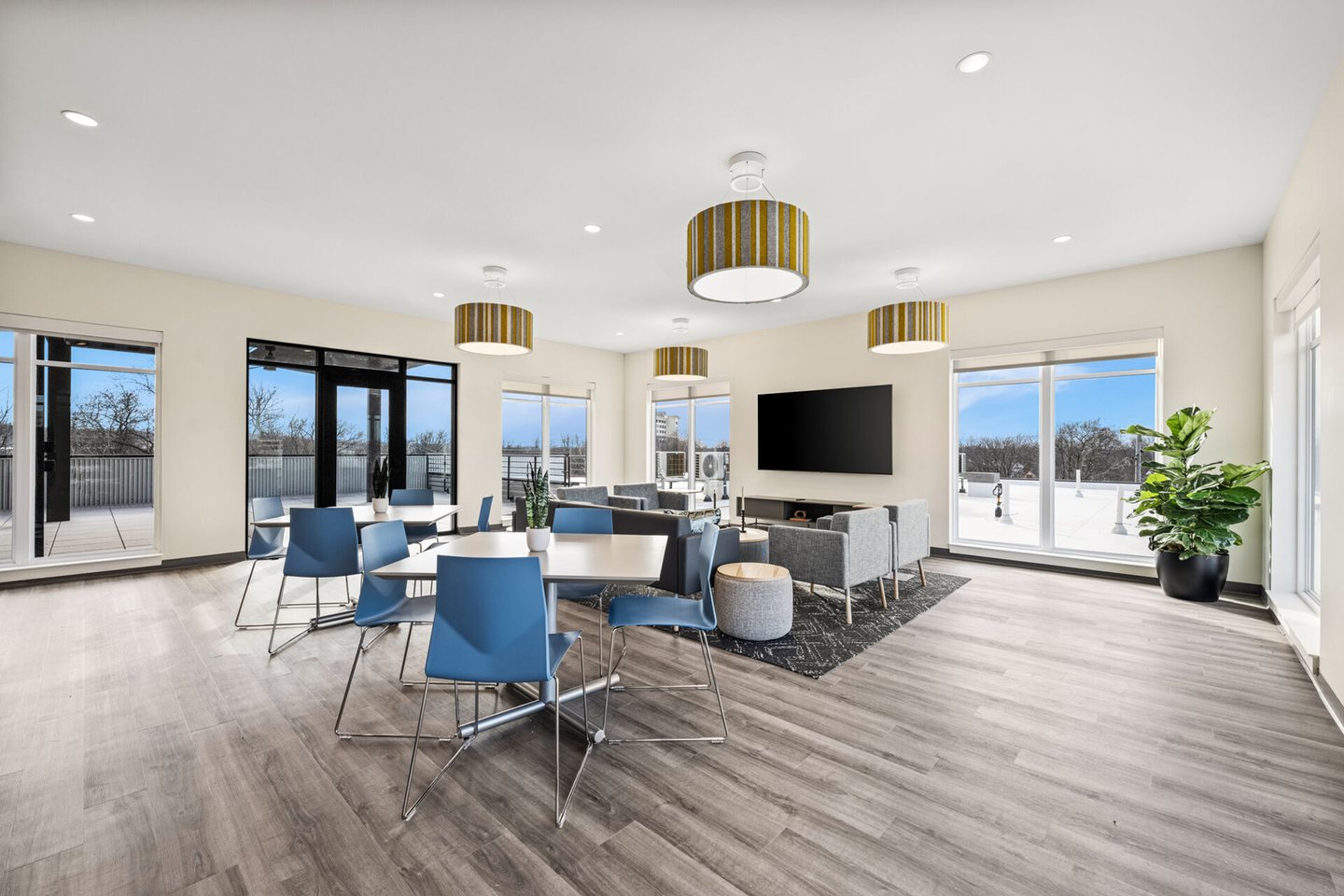 Aura at Innovation Square Image 16