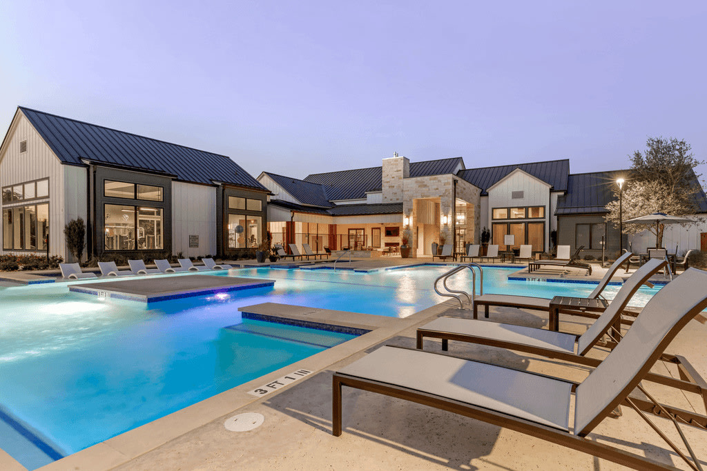 East Vue Ranch Apartments Image 2