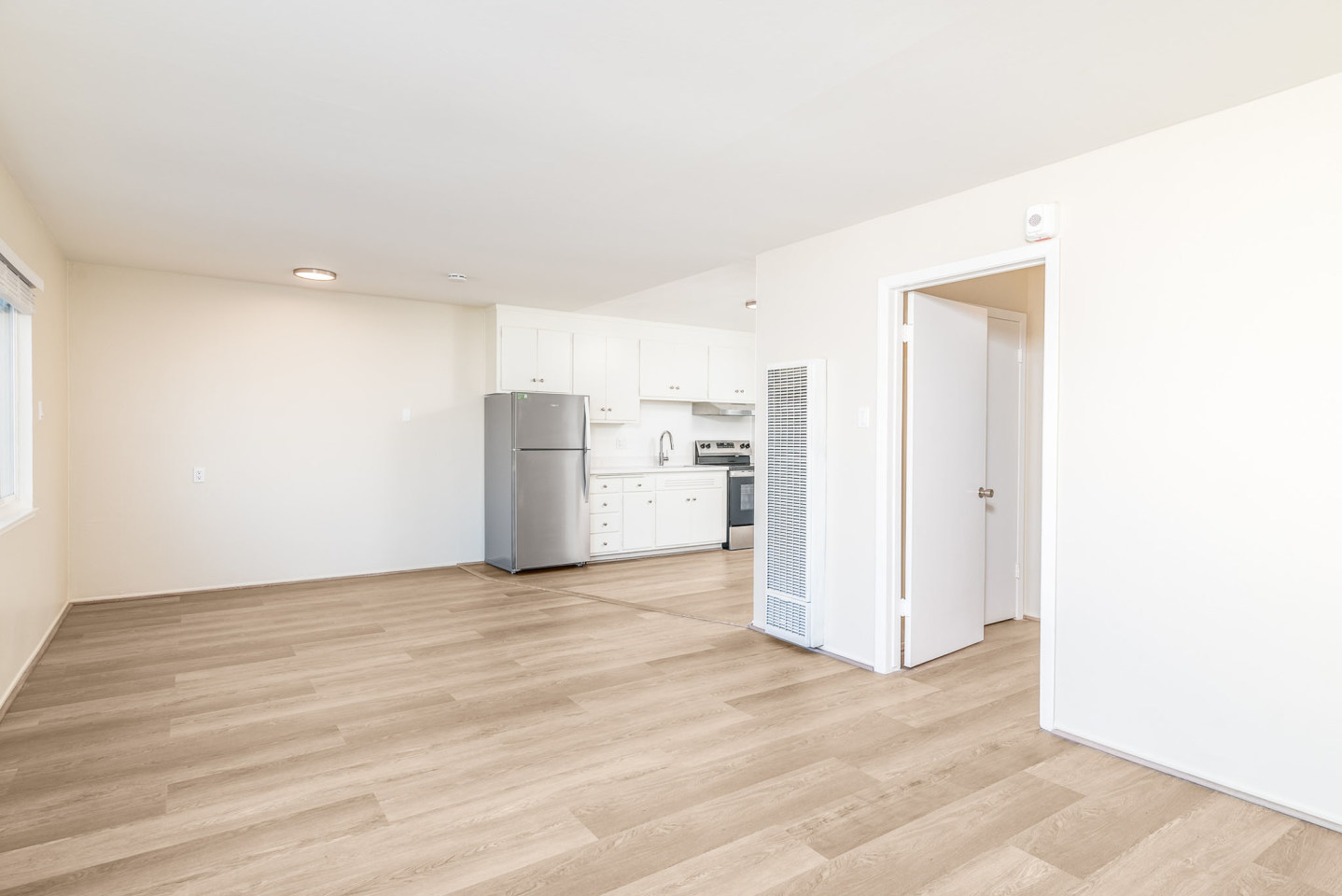 365-375 24th Avenue Image 7