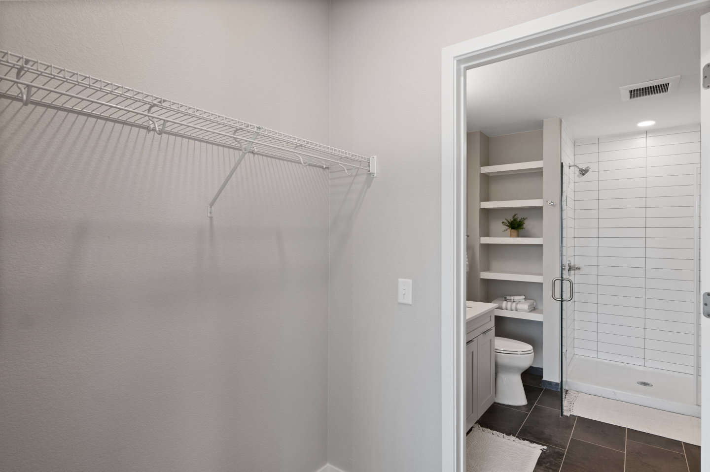 3000 Huron Image 23