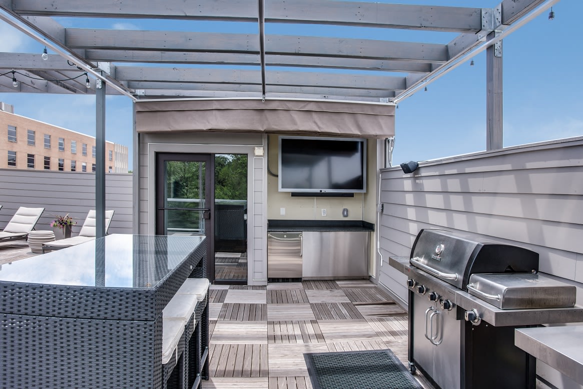 2255 Wisconsin Image 14