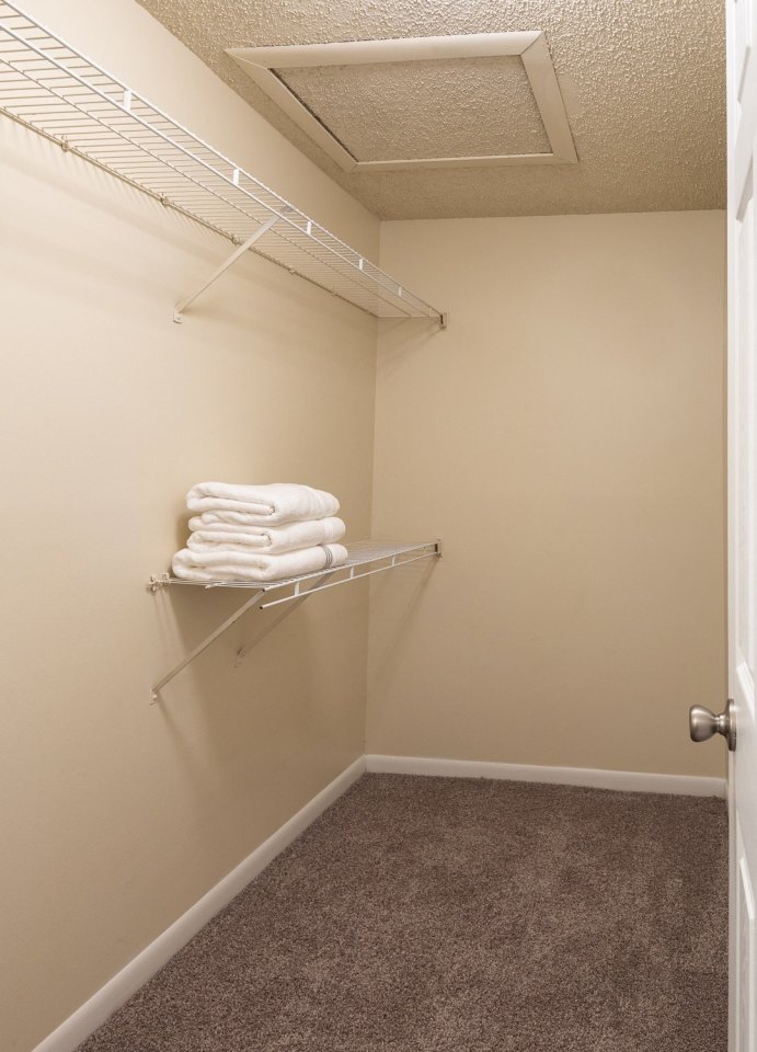Meadow View Apartments & Townhomes Image 50