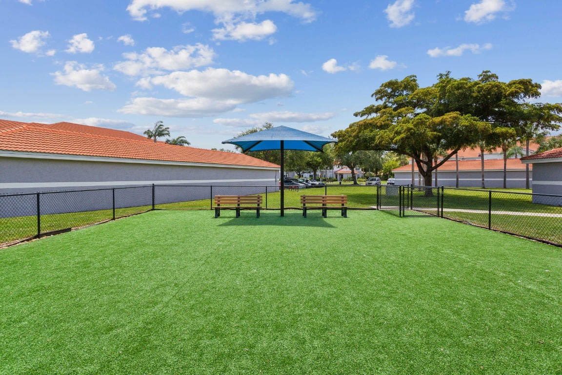 Ashlar Apartment Homes Image 18