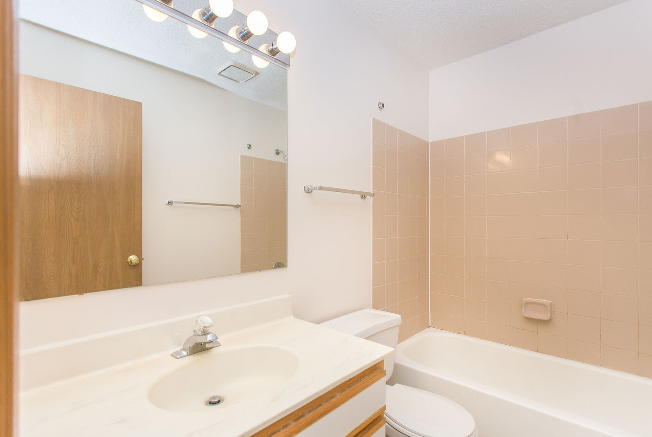Cinnamon Ridge Image 31