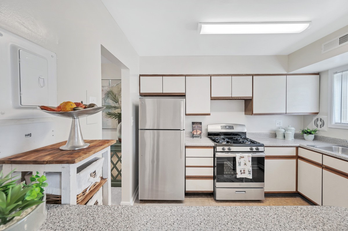 Margate Manor Apartments Image 7
