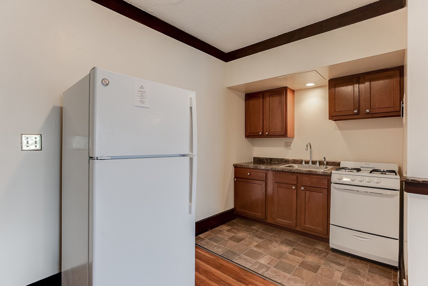 Lakesbury Apartments Image 5
