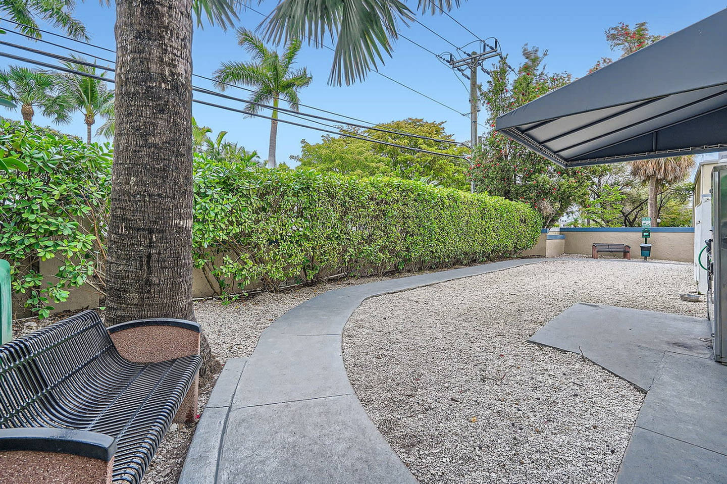 Ludlam Point Apartments Image 21