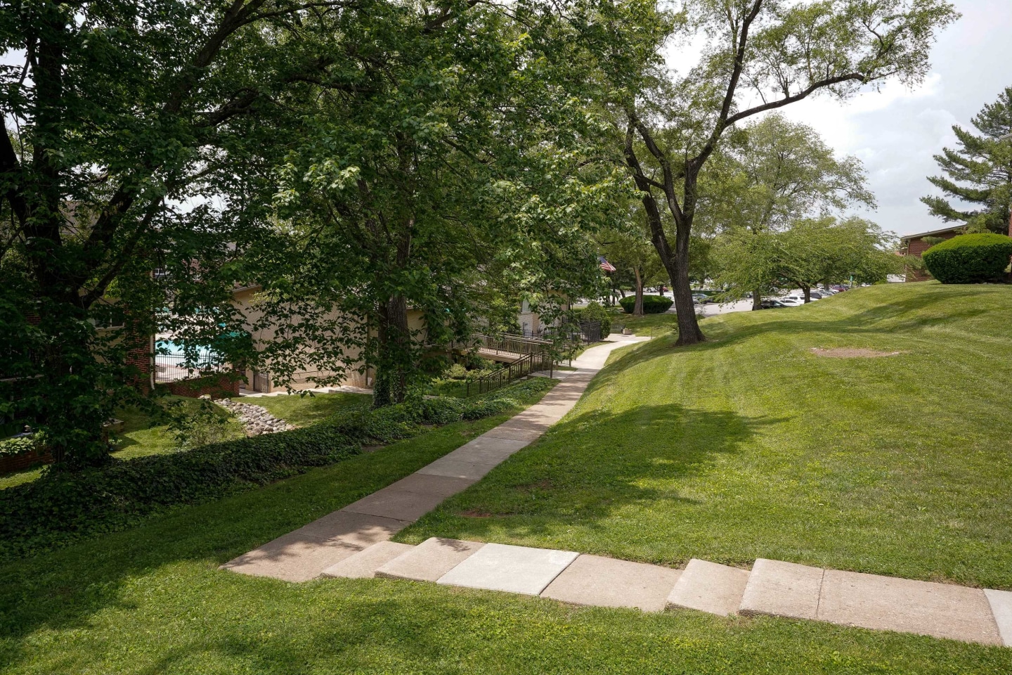 Ridge Gardens Apartments Image 29