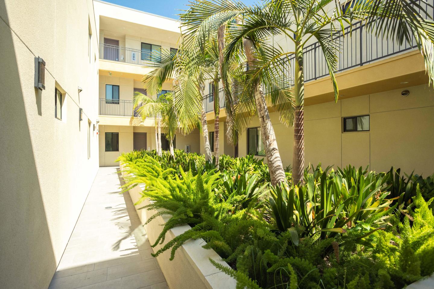 1751 Malcolm Ave - Student Housing Image 39