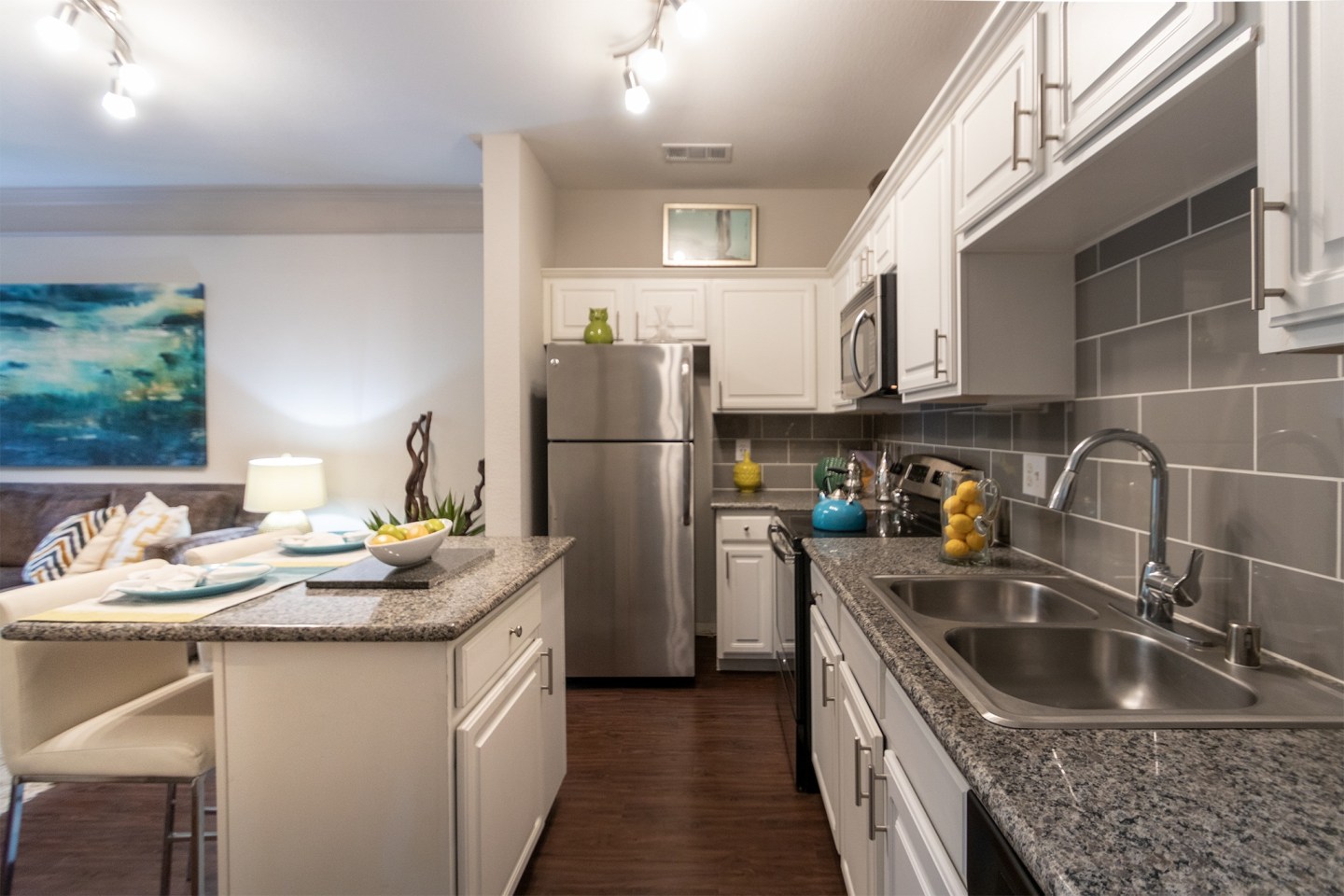 The Brownstones Townhome Apartments Image 17