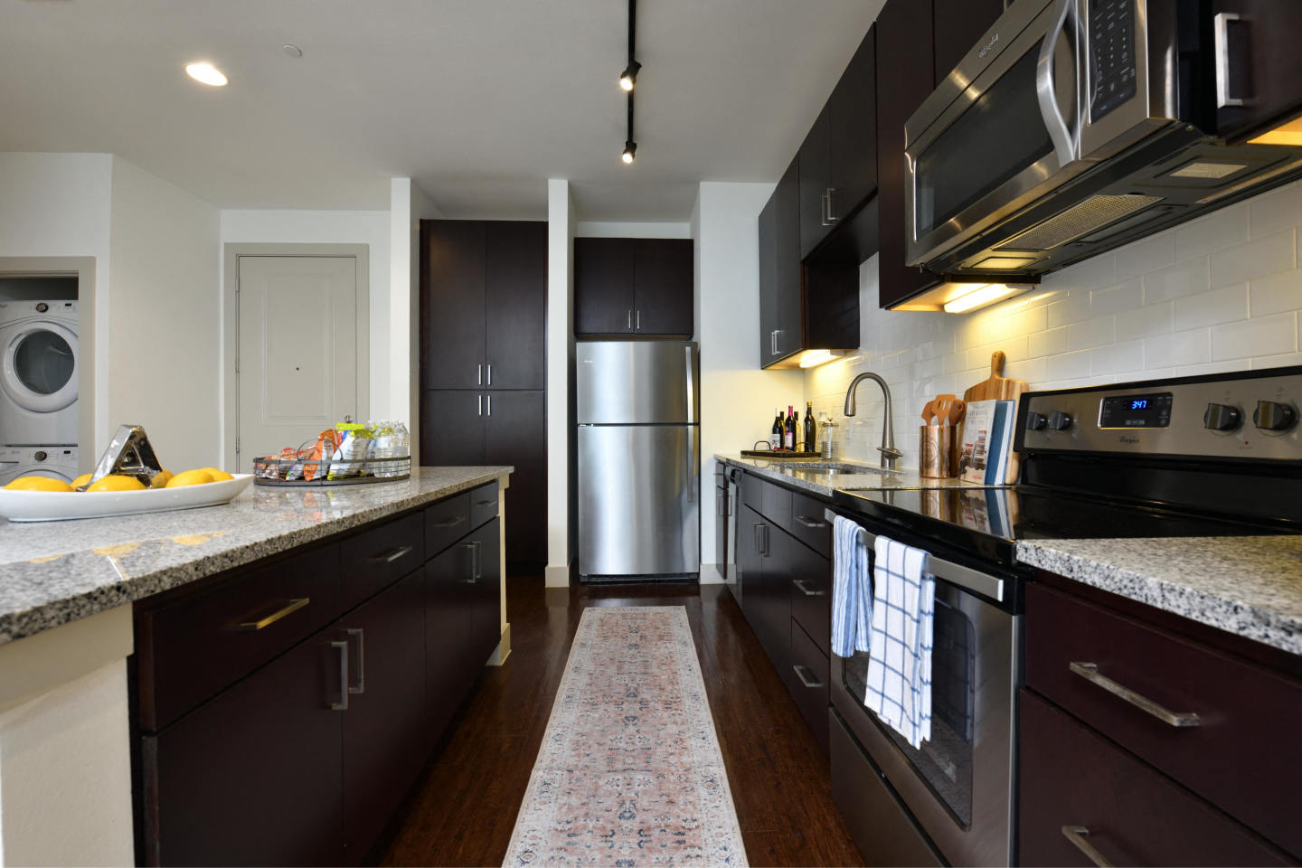 100 Park Image 42