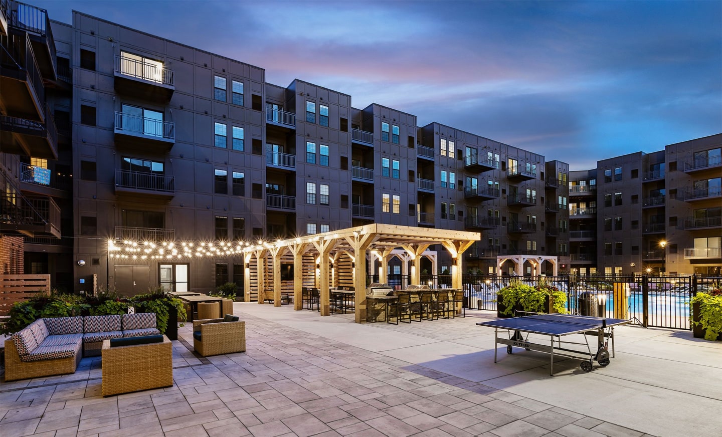 Metro 19 Apartments Image 39