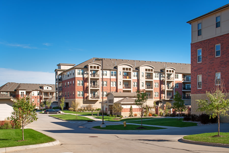 Broadmoor at Jordan Creek Image 16