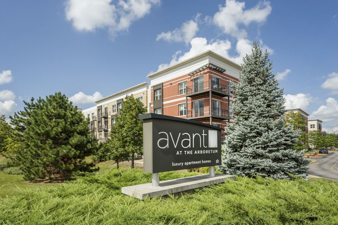 Avant at the Arboretum Image 33