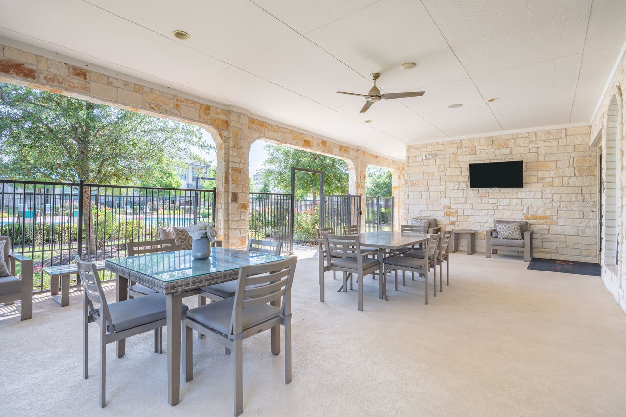 Century Stone Hill North Image 32