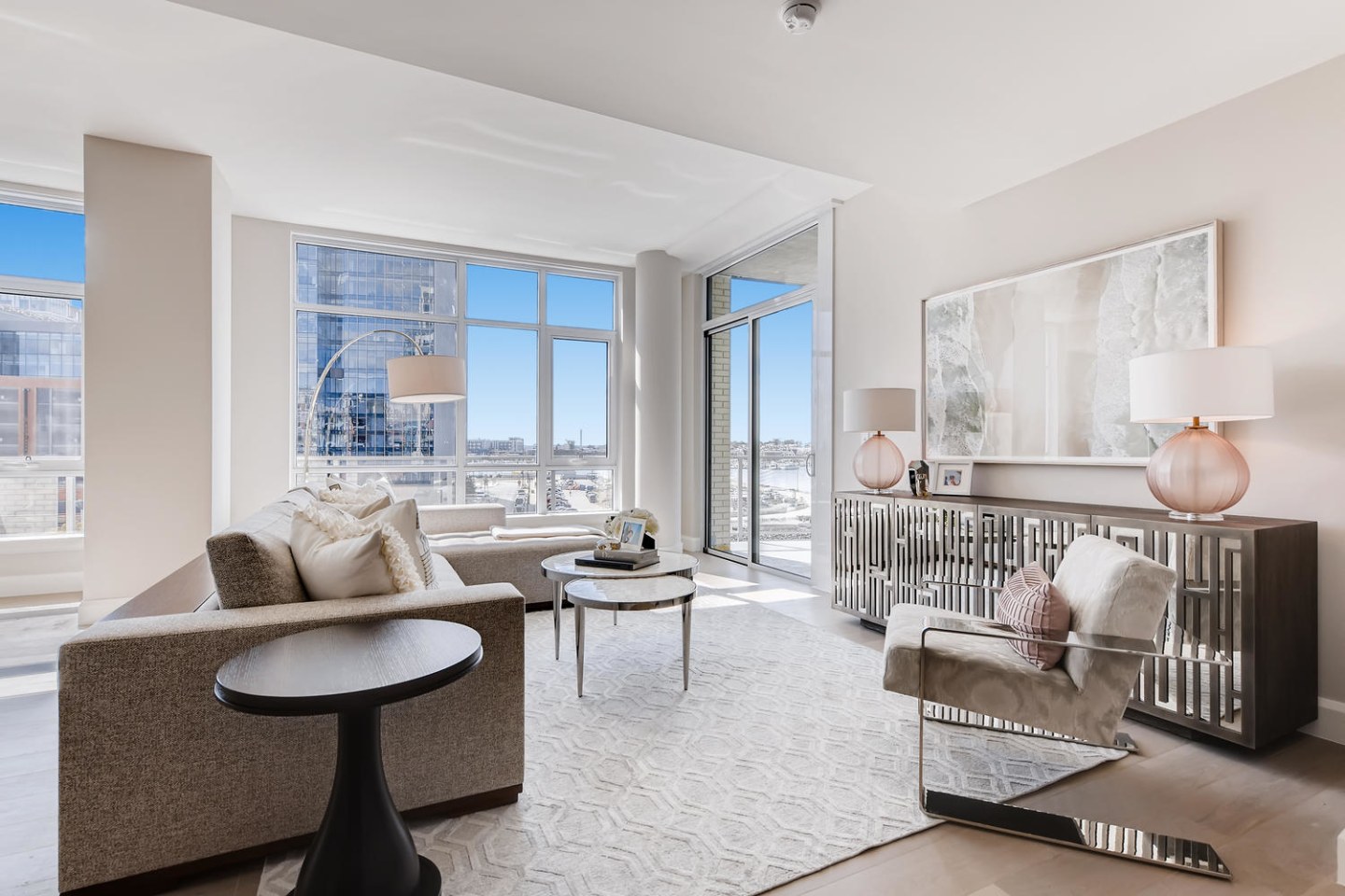 Liberty Harbor East Image 43