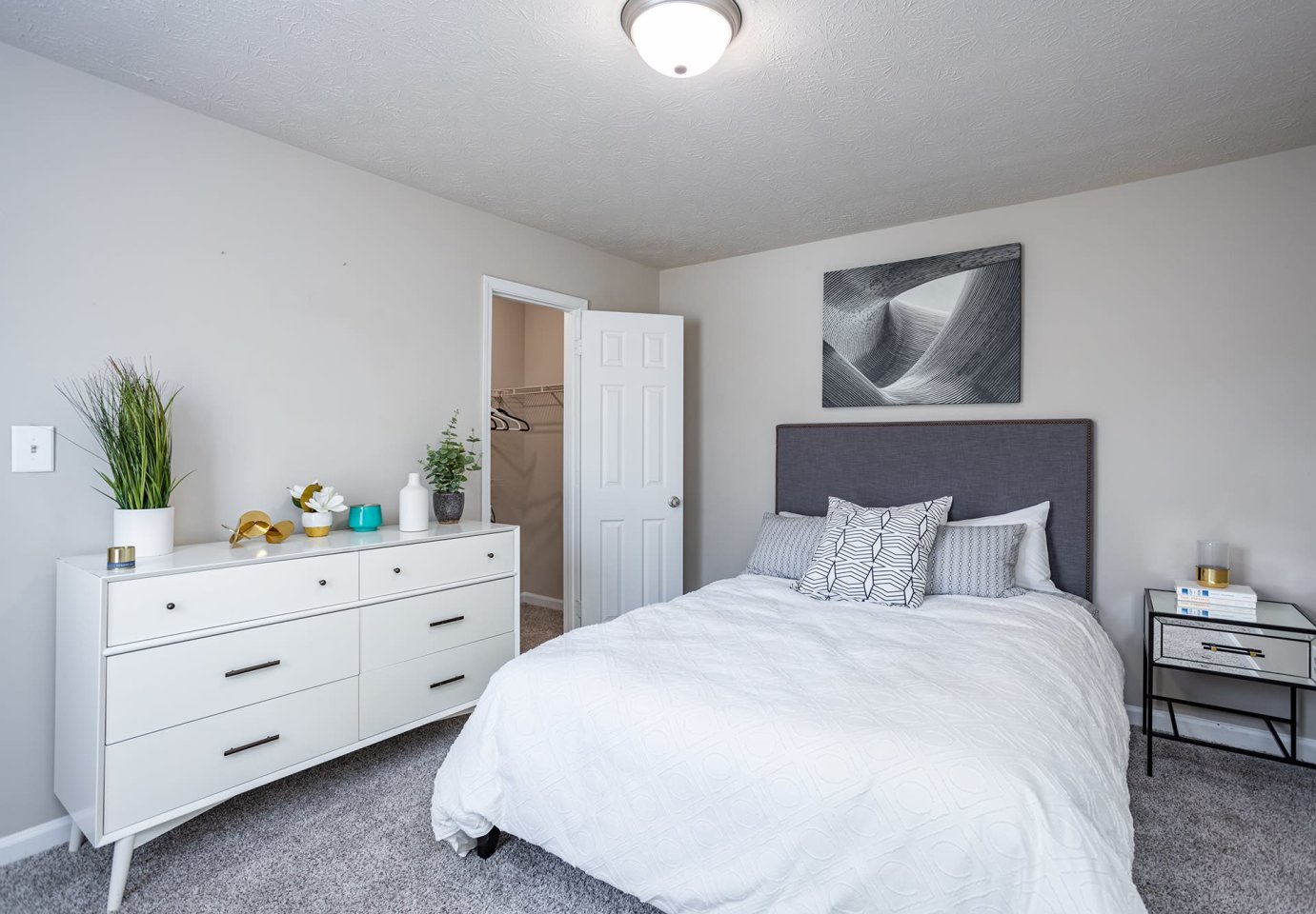 Sutter Lake Apartments Image 37