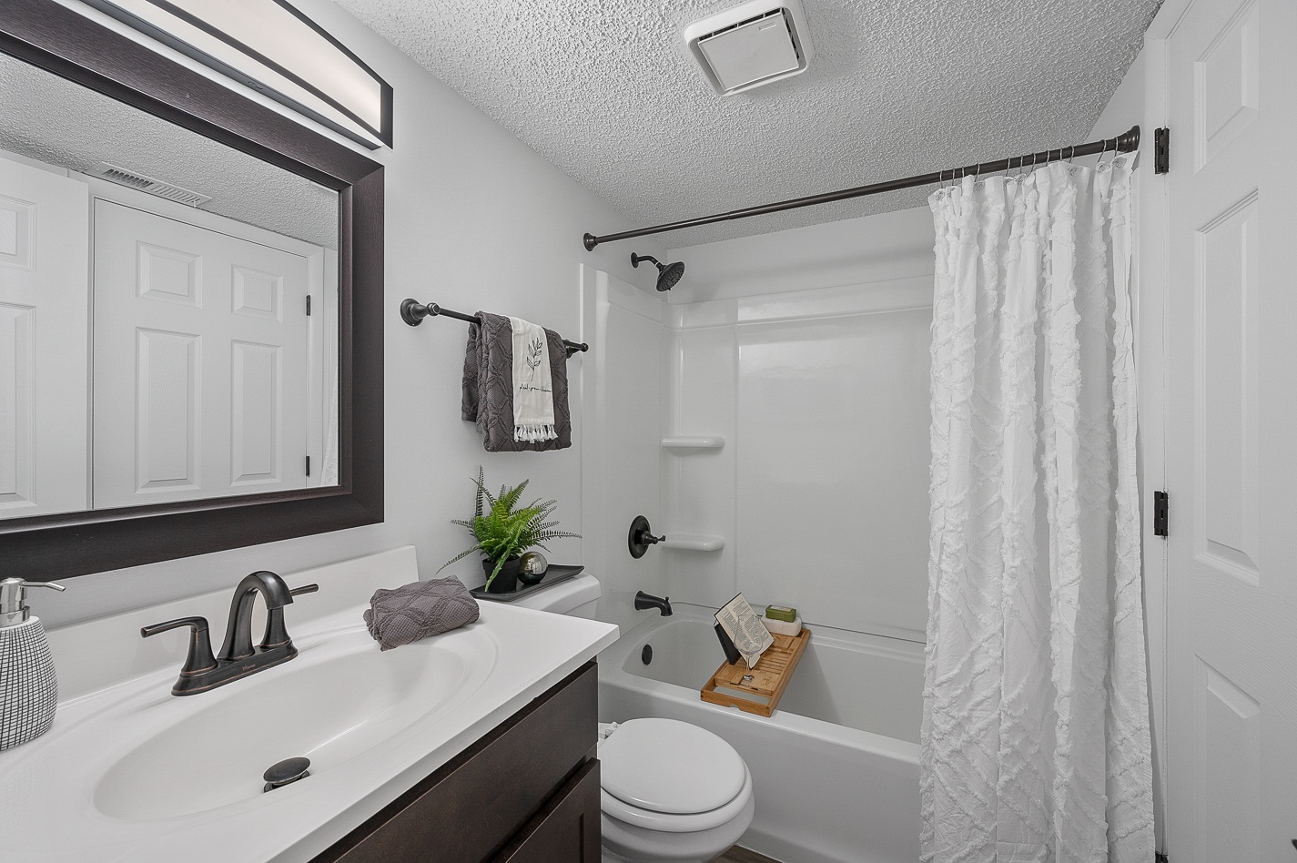 Timber Glen Apts Image 14