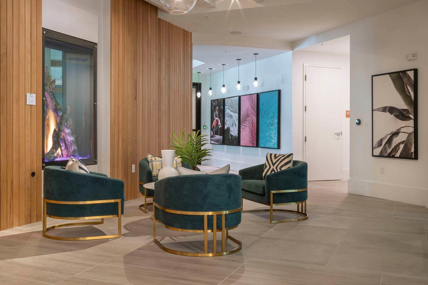Essex Luxe Apartments Image 9