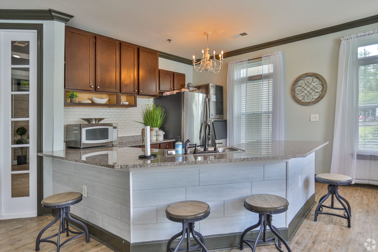Channel Family Apartment Homes Image 7