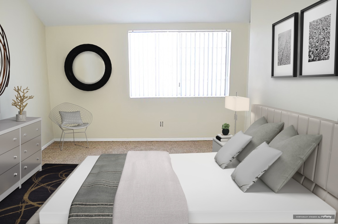Burbank Village Apartments Image 4