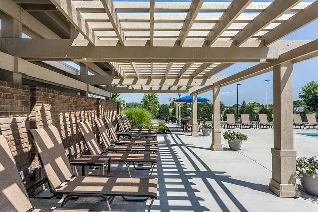 The Flats at Fishers Marketplace Apartments Image 10