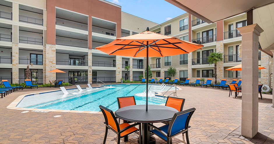 Residences at Pearland Town Center Image 50