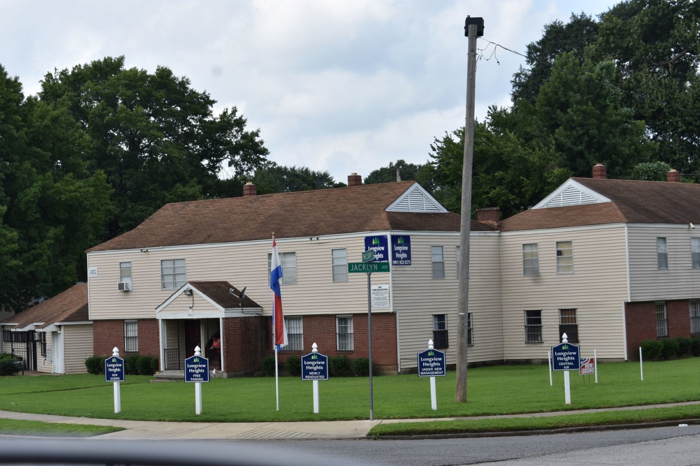 Longview Heights Apartments Image 8
