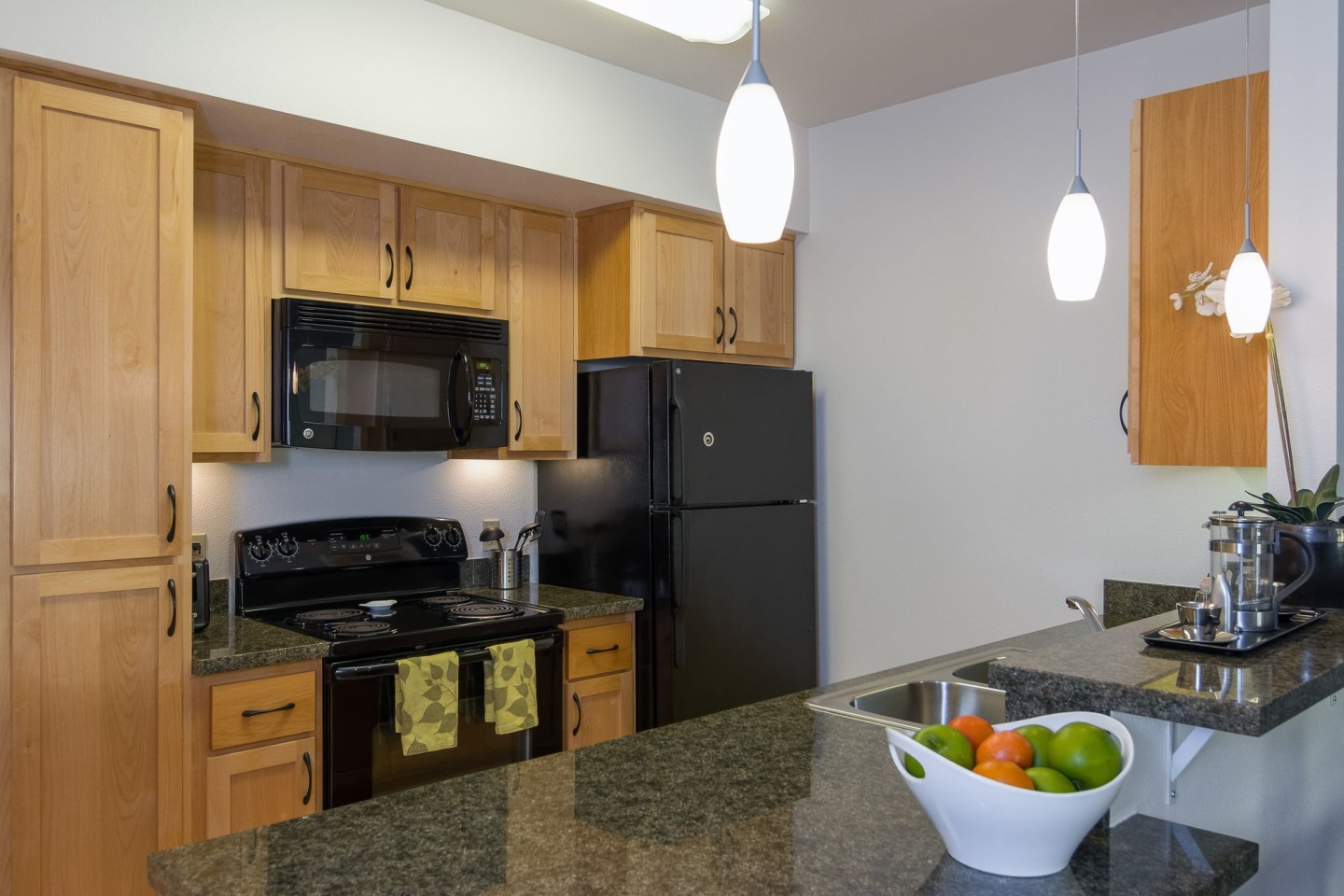 Crescent Village Image 12