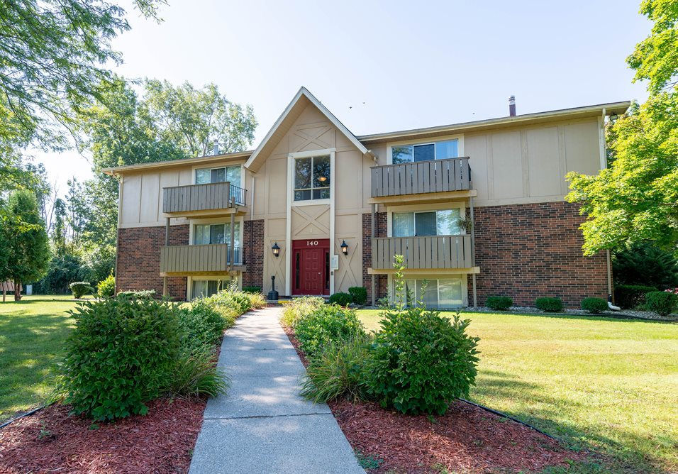 Camelot Place Image 1
