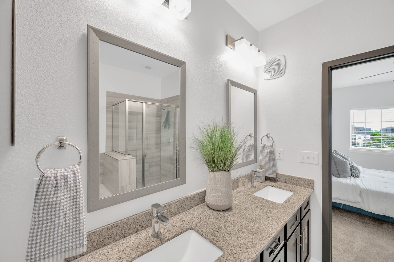 Townhomes at Lake Park Image 16