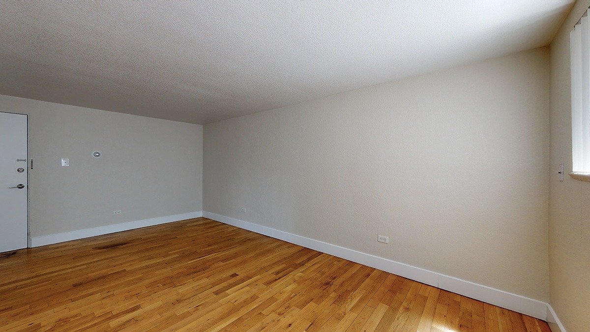 The Gallery Image 10