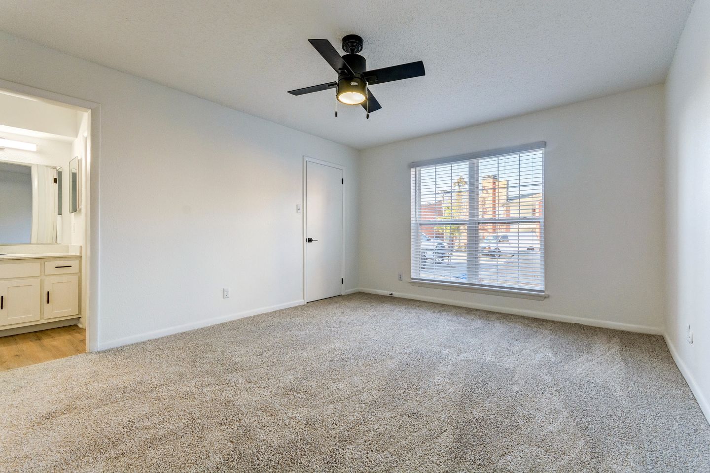 ReNew on Cantrell Image 33