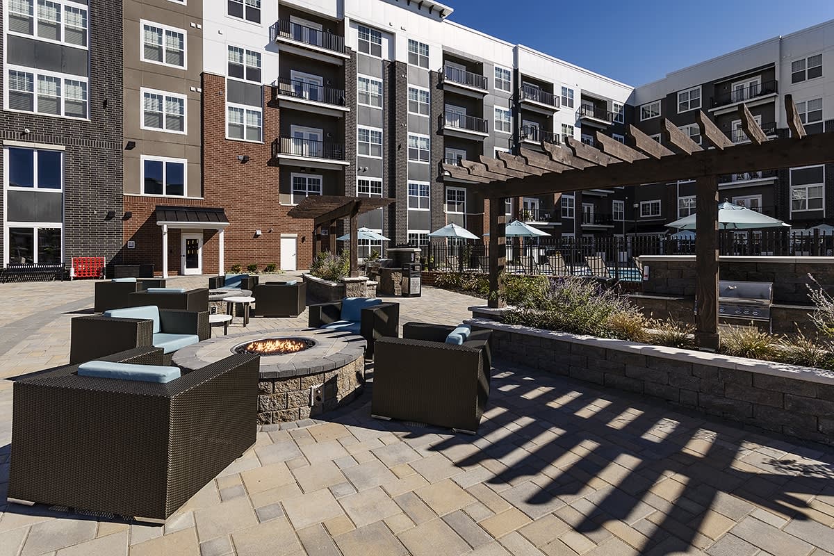 Rialto Hurstbourne Apartments Image 22