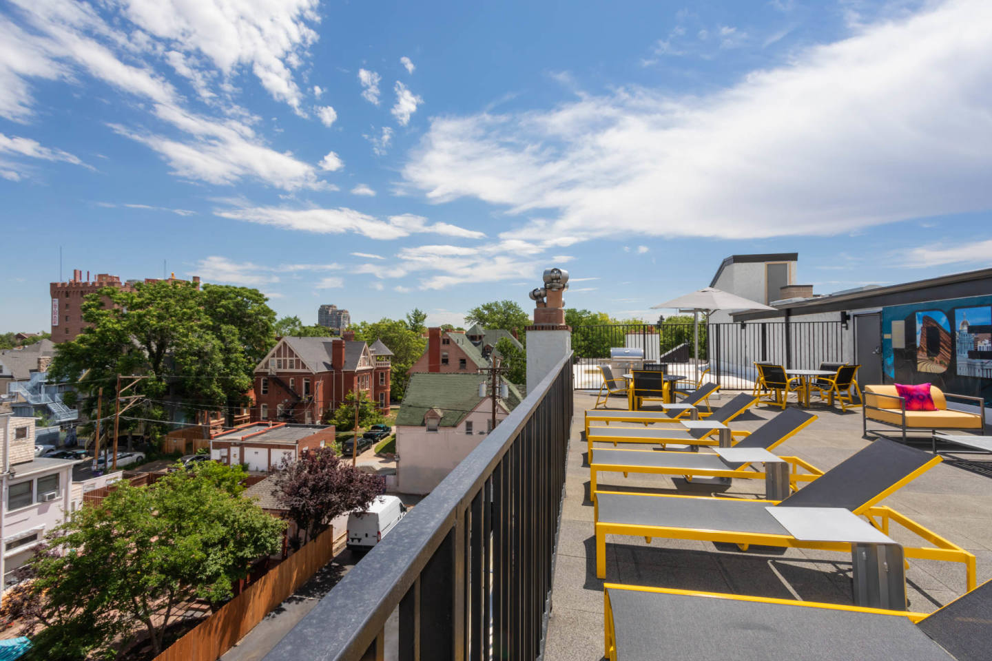 1402 Race Street Image 2