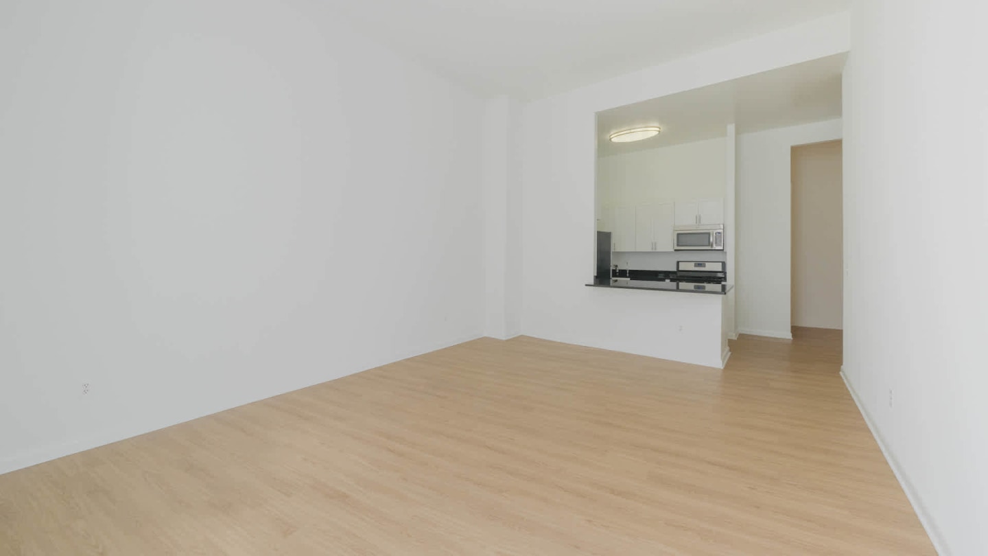 71 Broadway Image 40